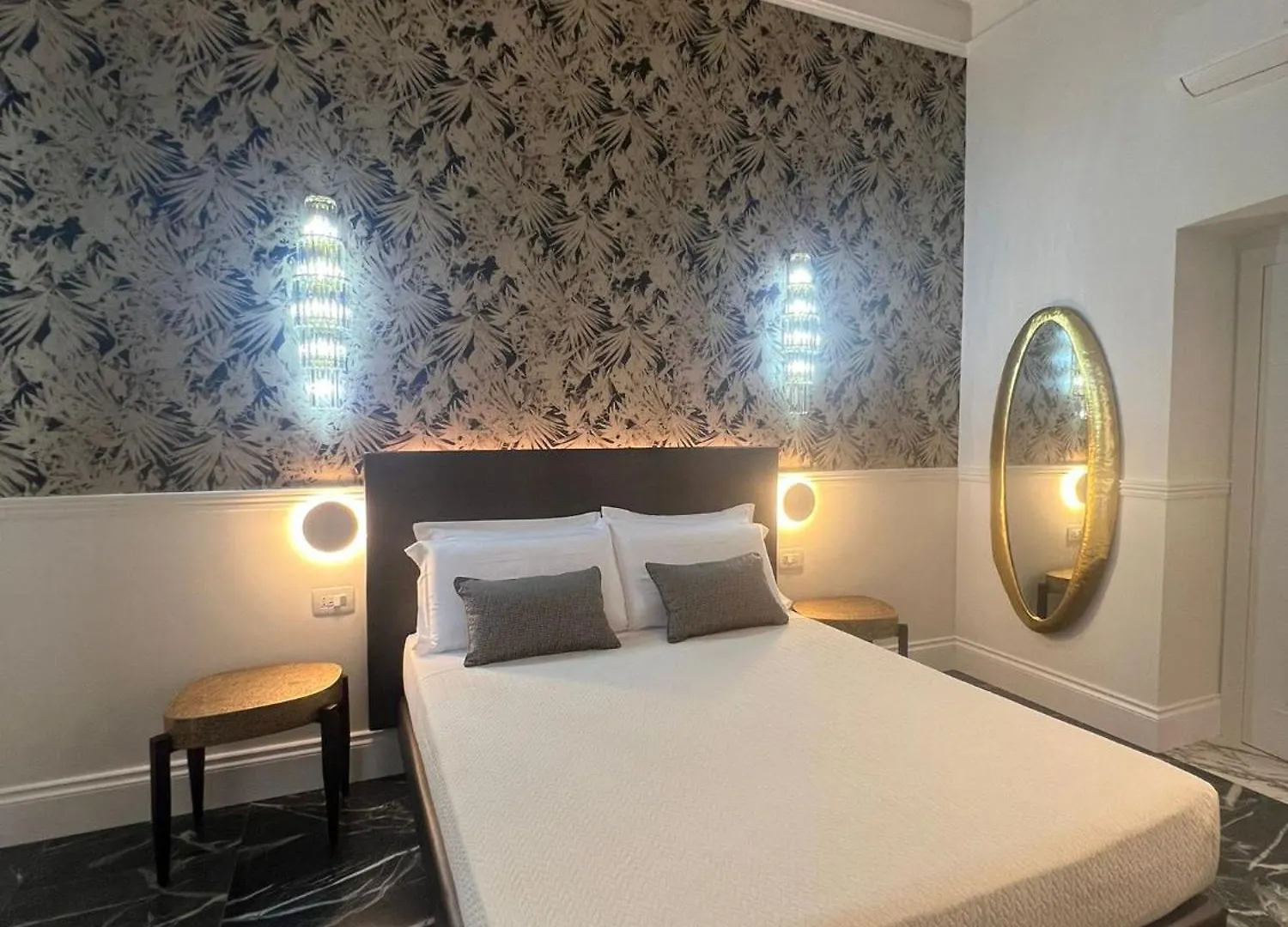 Lovely Rooms La Spezia 0*,