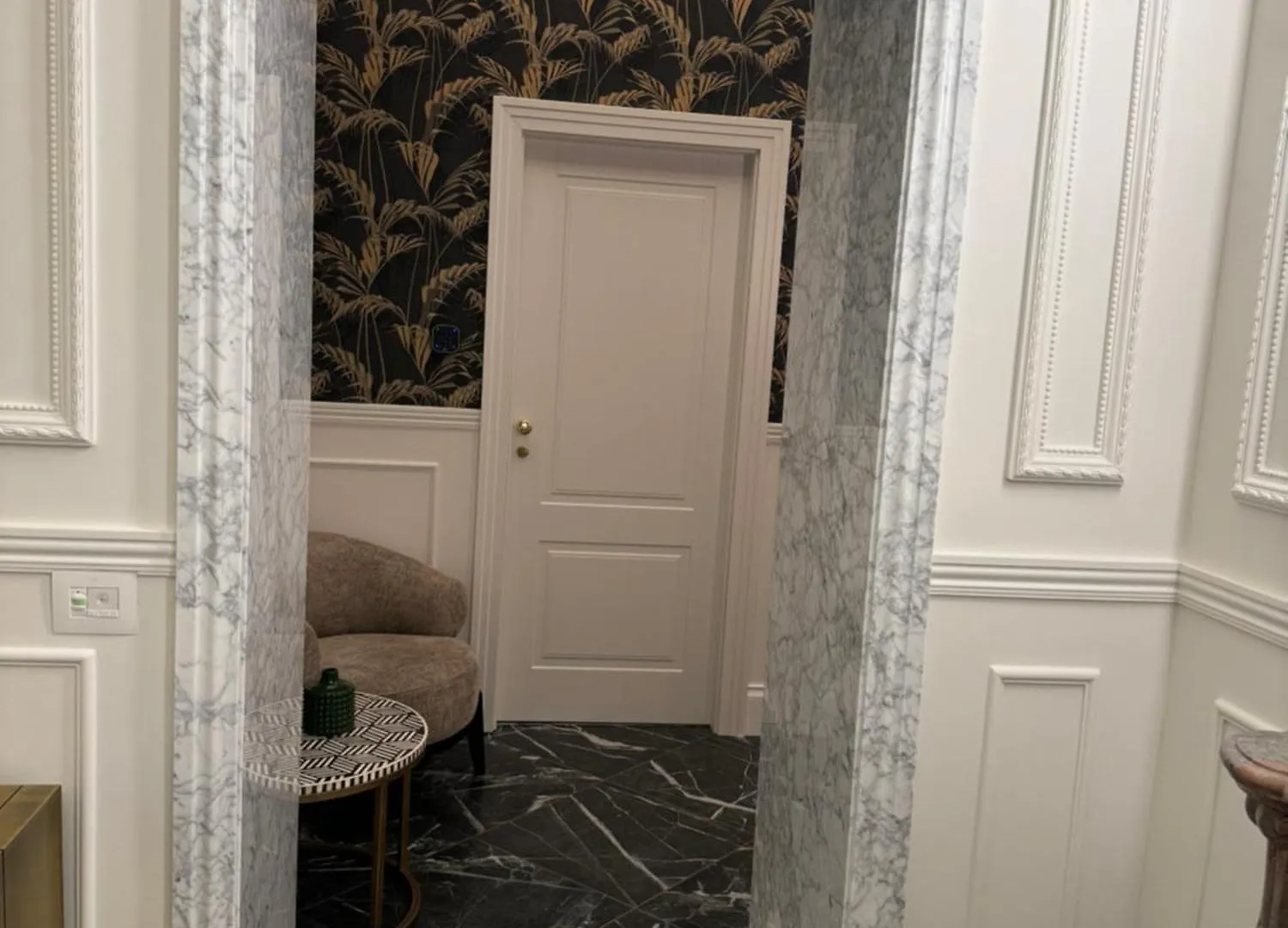 Lovely Rooms La Spezia 0*,  Italy